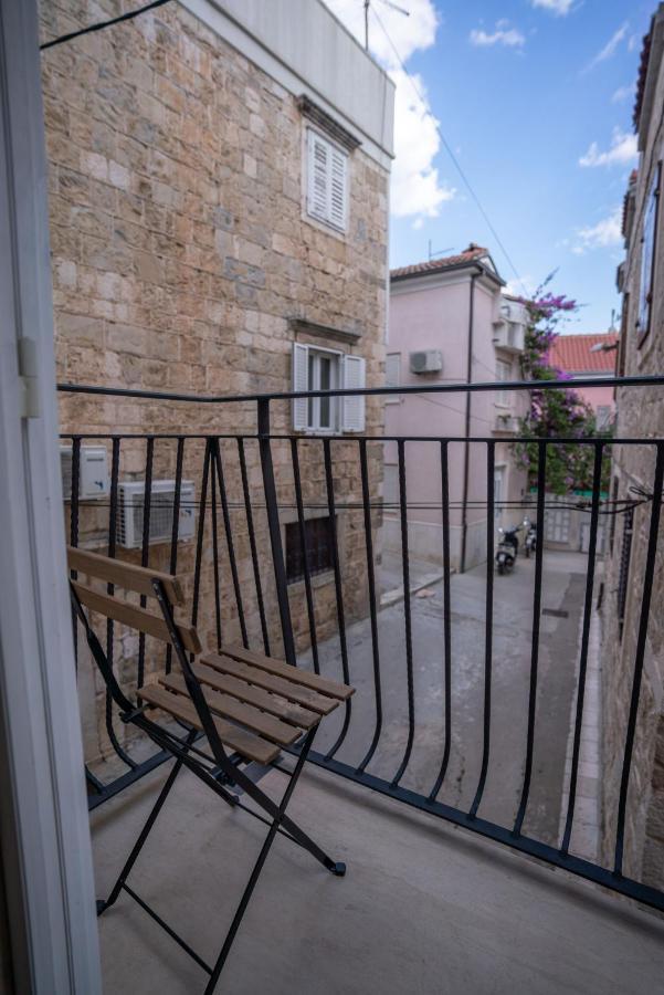 Old Town Makarska Apartments - Central Square Exterior foto