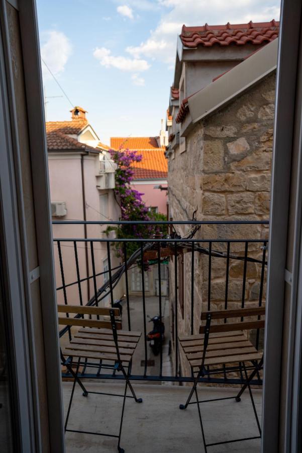 Old Town Makarska Apartments - Central Square Exterior foto
