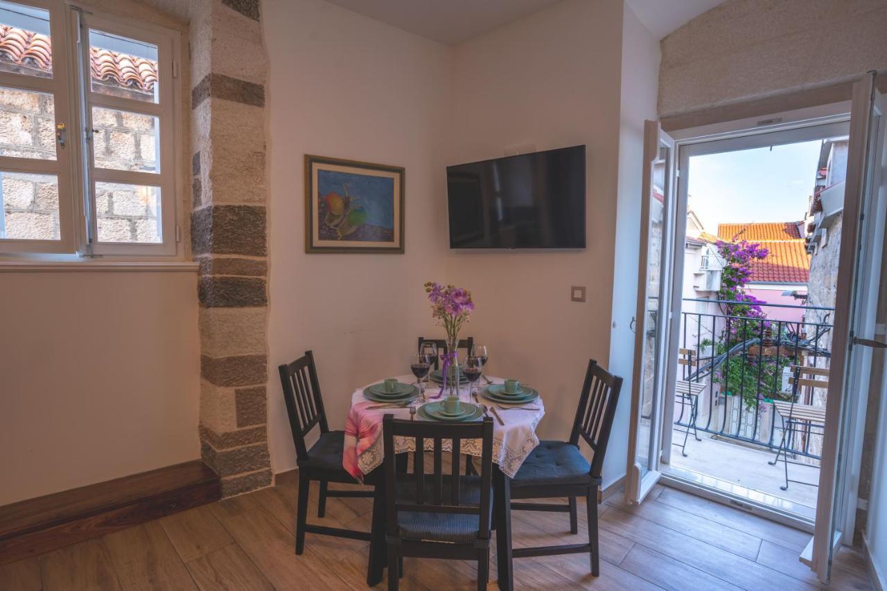 Old Town Makarska Apartments - Central Square Exterior foto